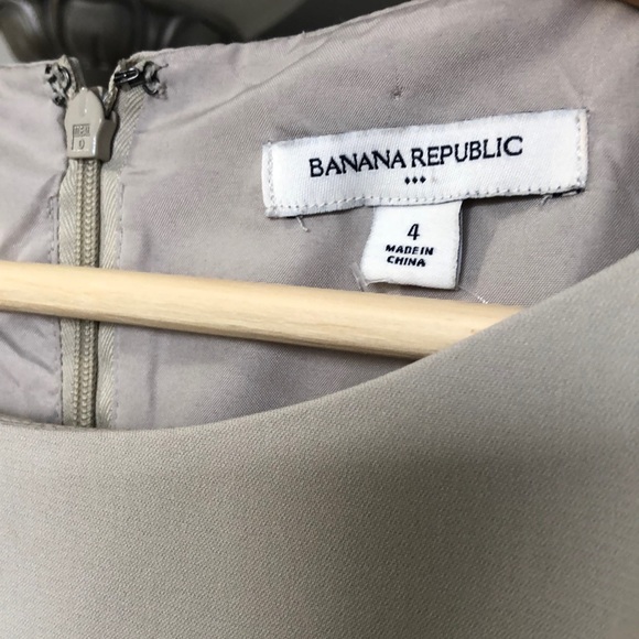 Banana Republic ‘NWOT’ women’s sleeveless peplum top, Size US 4 - Picture 7 of 14